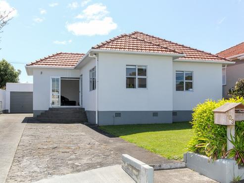 103 Brooklands Road, Brooklands