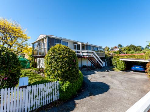 64 Belair Avenue, Blagdon