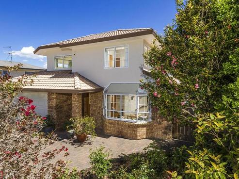24 Waiake Street, Torbay