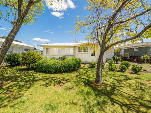 4 Paterson Avenue, Pukekohe