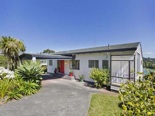 6 Lysnar Road, Matakana