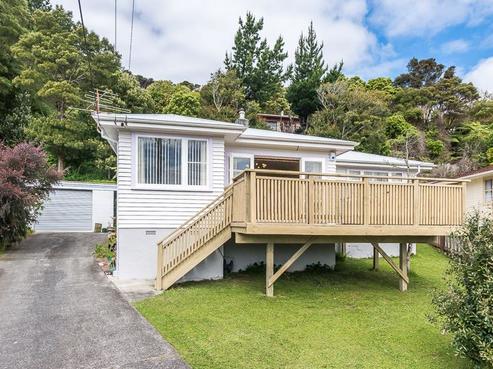 6 Glen Alice Grove, Naenae