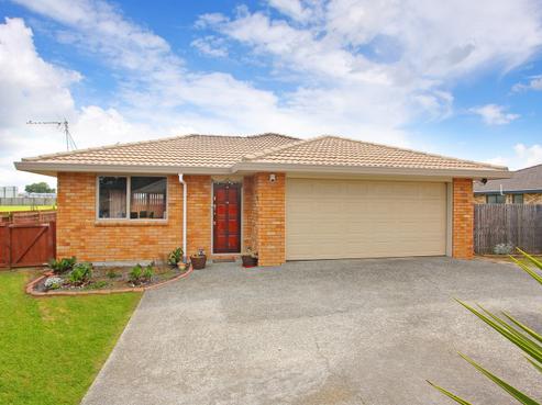 16 Scotts Field Drive, Takanini