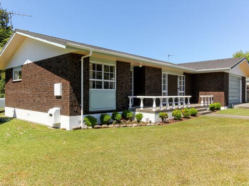 12 Pentland Place, Highlands Park