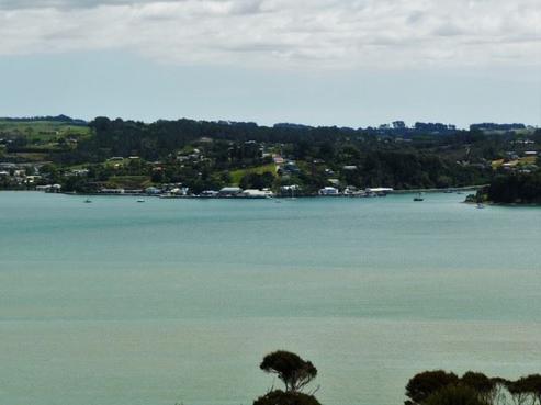 302 Hihi Road, Mangonui