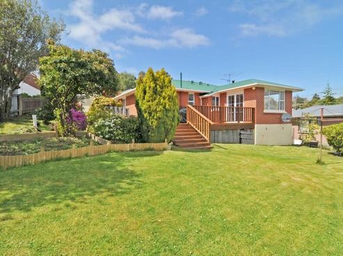 33 Hocken Street, Kenmure