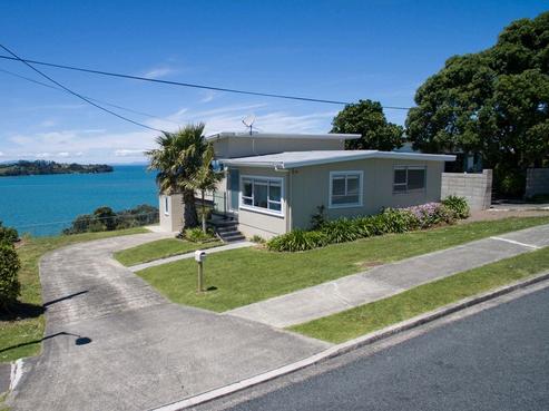 87 Tiri Road, Matakatia