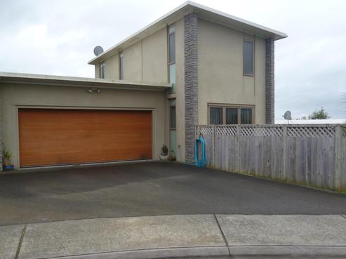 10 Merlot Lane, Pukekohe
