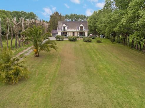 763A Runciman Road, Runciman