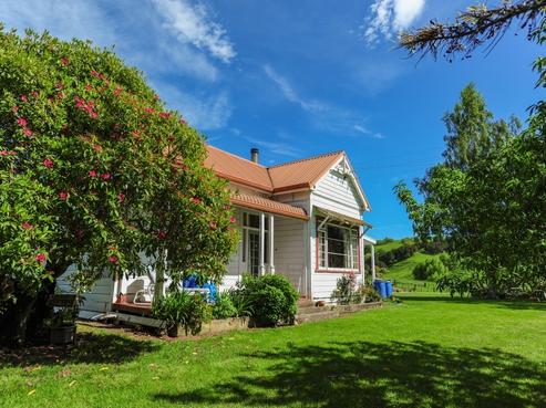 330 Ugly Hill Road, Central Hawkes Bay Country