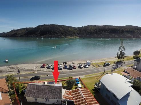 519 Beach Road, Whangamata