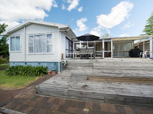 12 Kingsway Crescent, Forest Lake