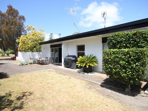 32 Vista Paku, Pauanui