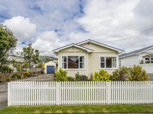 24 Trinity Avenue, Epuni
