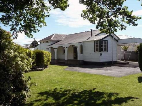 8 Devon Street, Solway
