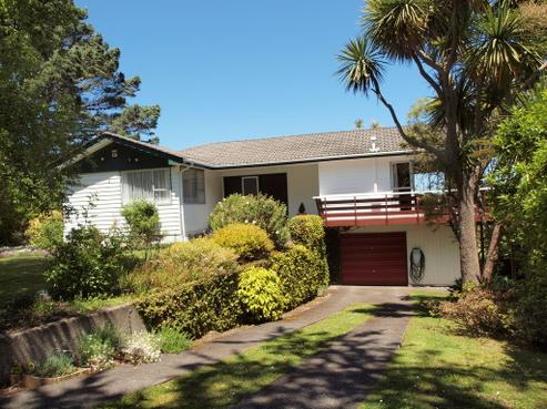 31 Korokoro Road, Korokoro