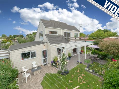 77A Clarkin Road, Fairfield