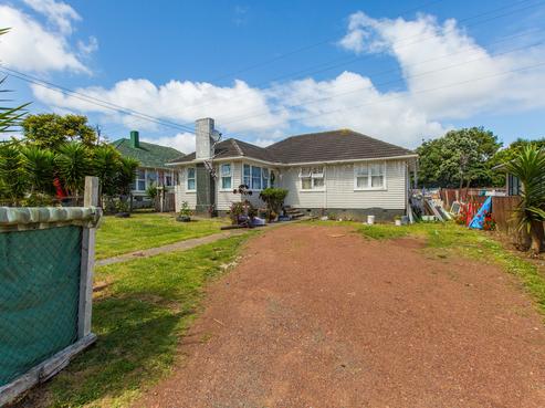 27 Cooper Crescent, Otara