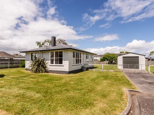 31 Holland Crescent, Bulls