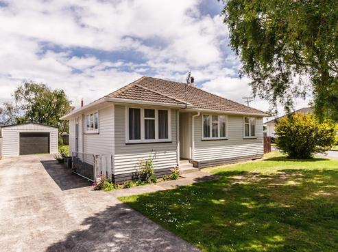 29 Holland Crescent, Bulls