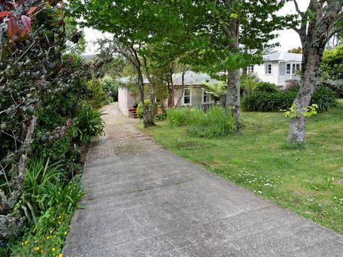 48 Minnehaha Avenue, Titirangi
