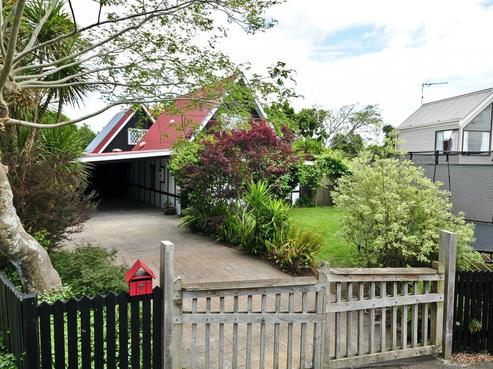 7 Olympia Place, Riverlea