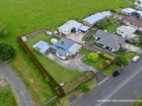 39 Saxbys Road, Deanwell