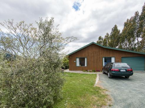 700 Wakapuaka Road, Hira