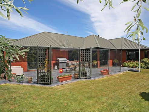 9 Douglas Street, Lincoln