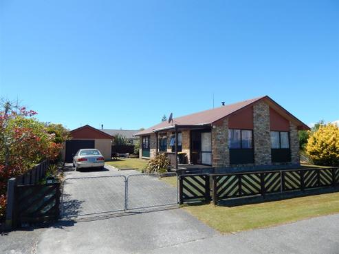 220 Stafford Street, Hokitika