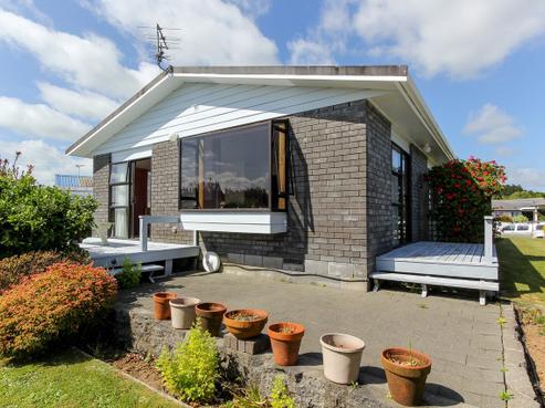 28 Heta Road, Highlands Park