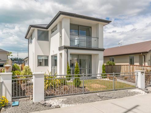 77 Pegasus Boulevard, Pegasus