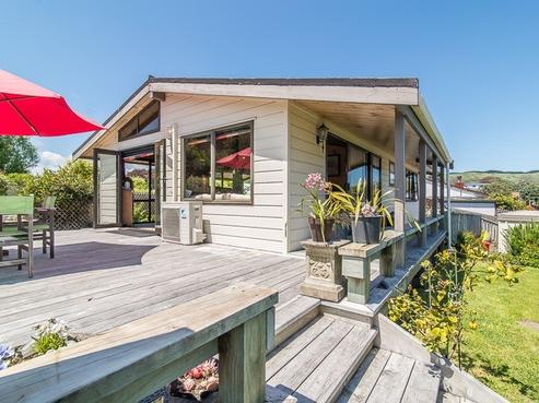 41B Raumati Road, Raumati Beach
