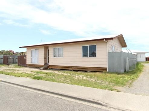 8 Arklow Place, Flaxmere