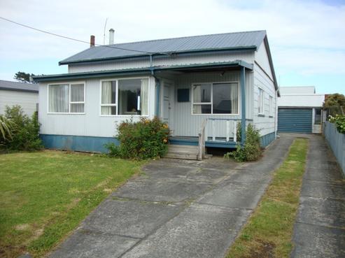 11 Beach Street, Hokitika