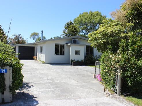 23 Wratten Road, Owaka