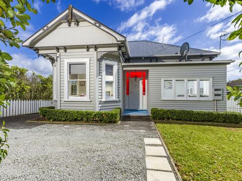 135 Mokoia Road, Birkenhead