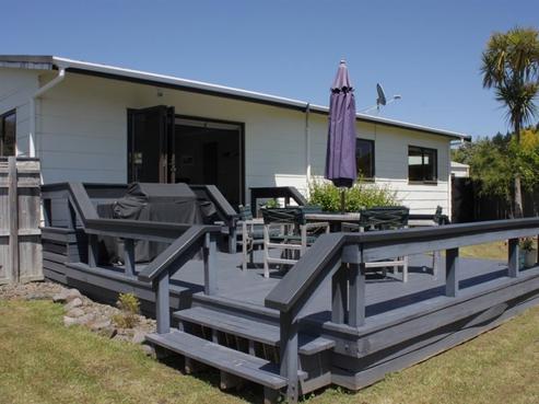 2 Claydon Place, Ohope