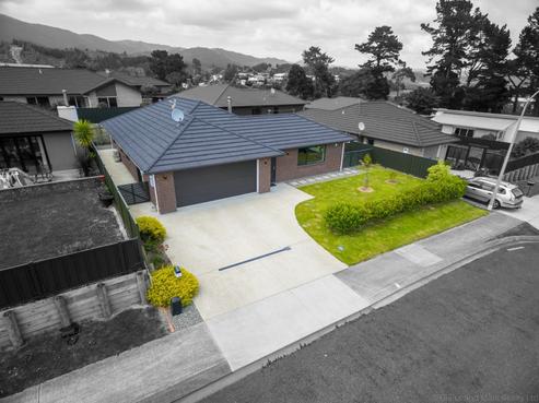 1 Quartz Place, Brown Owl