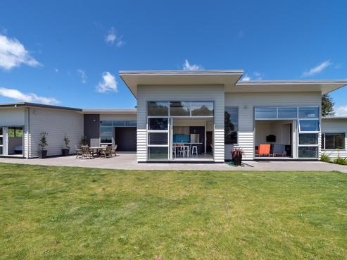 93C Tihi Road, Springfield