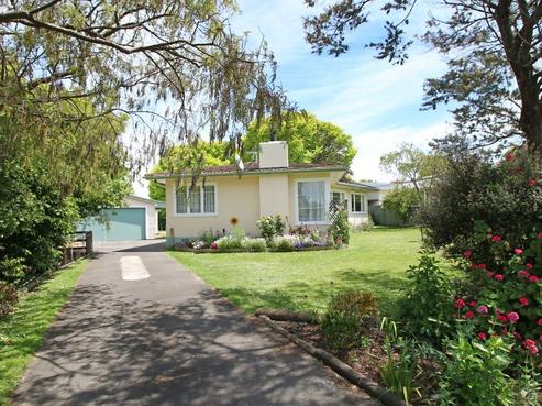 18 Pirinoa Street, Feilding