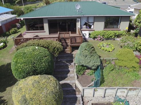 261 Foyle Street, Bluff