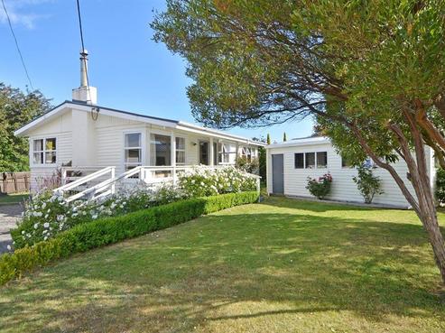 71 Kempton Street, Greytown