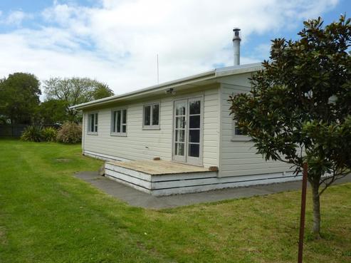 45 Patu-kukupa Street, Manaia