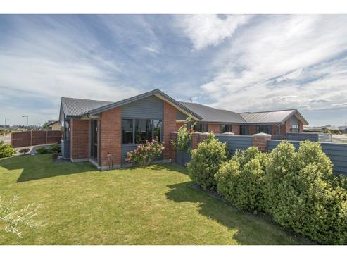 76 Mustang Avenue, Wigram