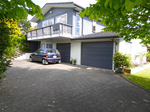 10 Macdonell Street, Hilltop