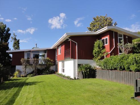 1B Virginia Road, Saint Johns Hill