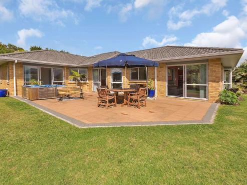 85 Mcadam Road, Waipu
