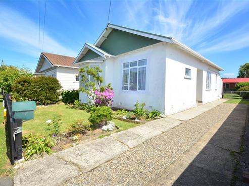 206 Bay View Road, South Dunedin