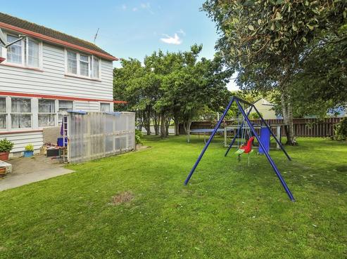 32 Taine Street, Taita